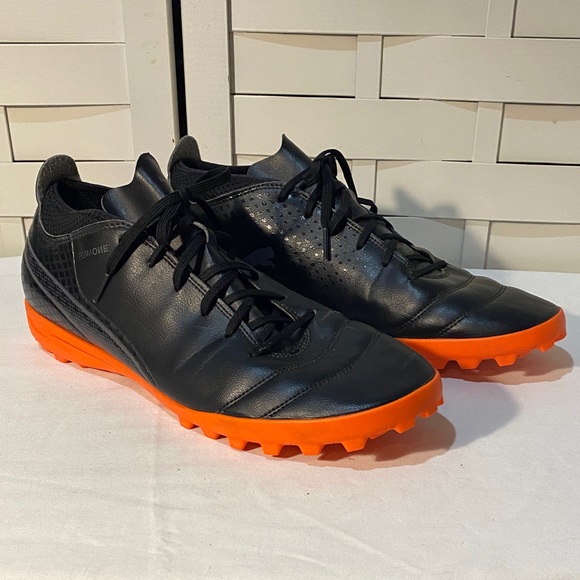 Puma One Black and Orange Men's Soccer Shoes - Picture 1 of 7